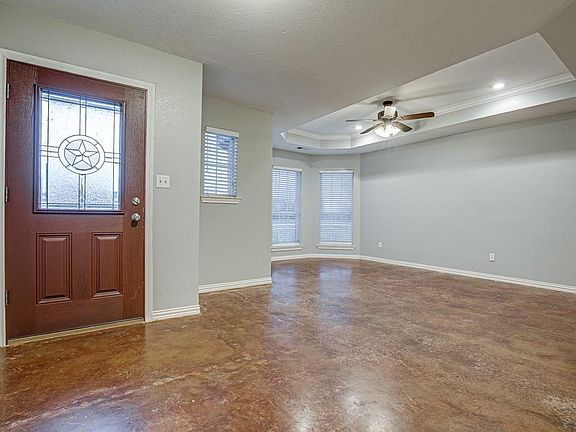 2nd image of 4348 Clay Dr