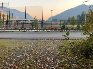 439 SE Evans Ln, Issaquah, WA 98027