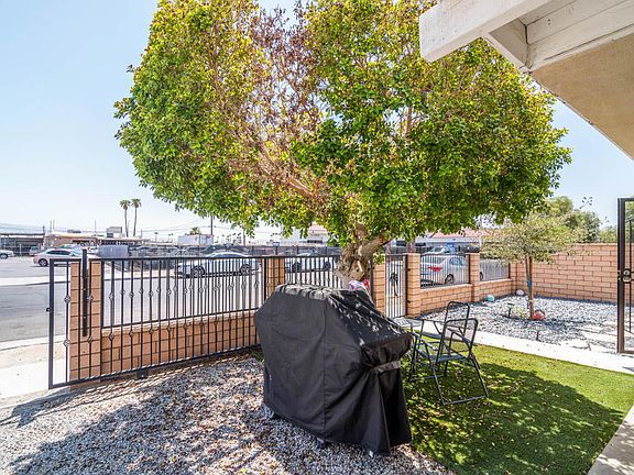 4th image of 45749 Salton St