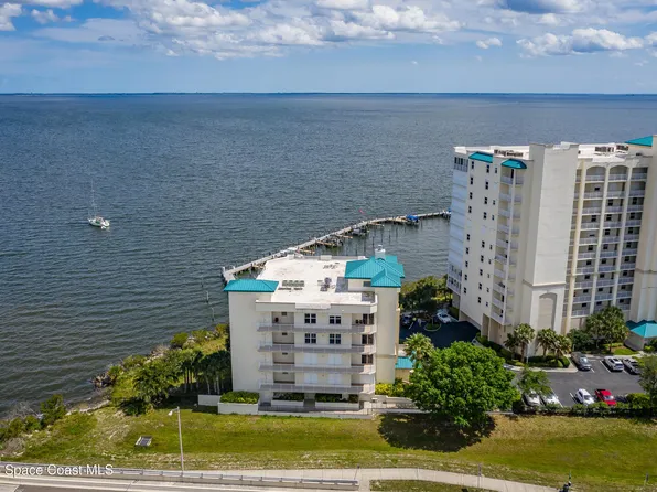 1 Indian River Ave APT 201, Titusville, FL 32796