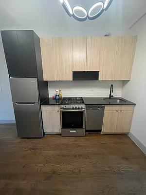 Rented by Reside New York | media 7