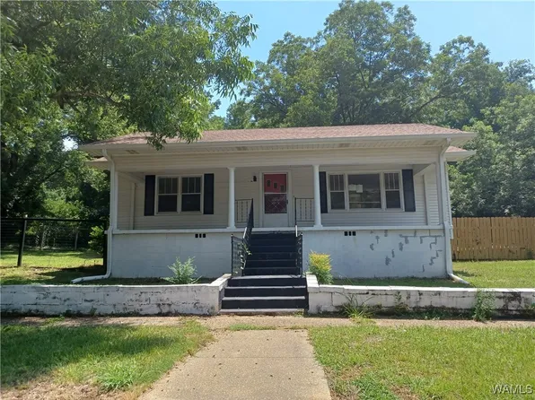 116 Market St, Centreville, AL 35042