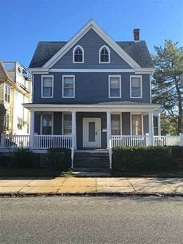 1st image of 405 Wesley Ave
