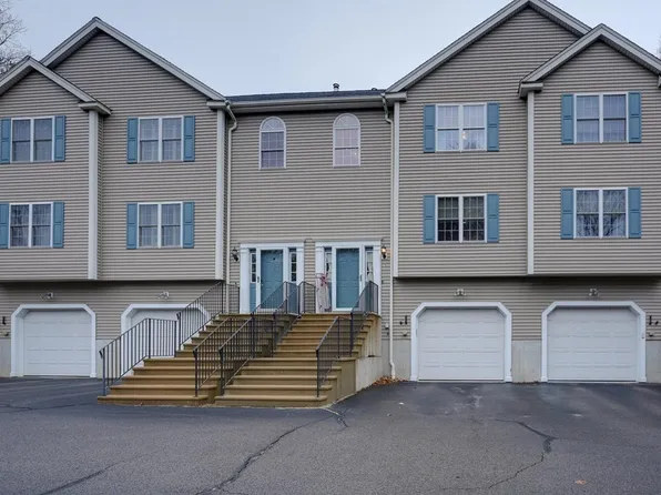 216 Hartford Ave E, Uxbridge, MA 01569