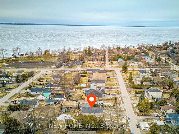 2nd image of 784 Rockaway Rd