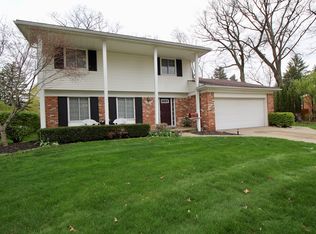 33266 Tall Oaks Ct, Farmington, MI 48336