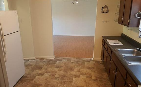 5th image of 5632 Heatherhill Dr