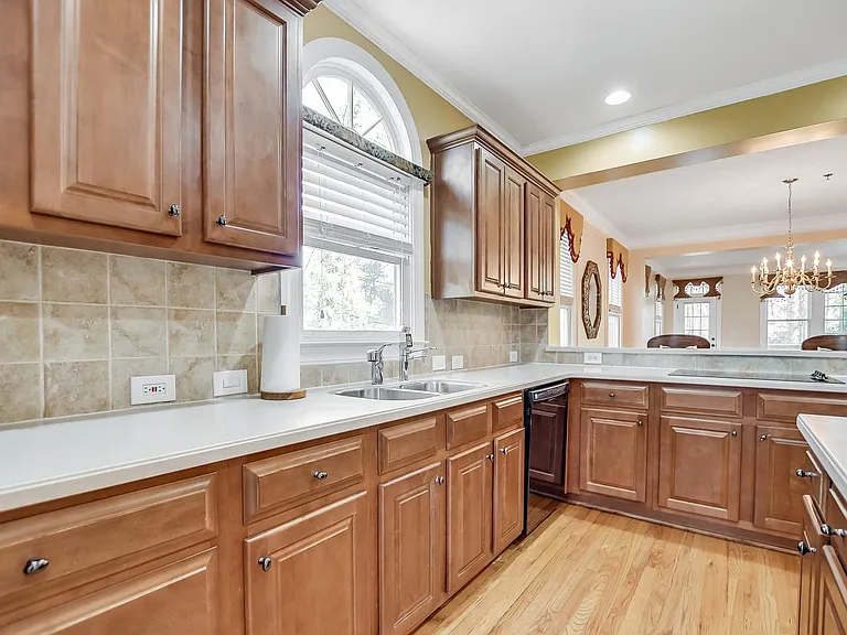 466 Vinings Estates Dr SE — Photo 4