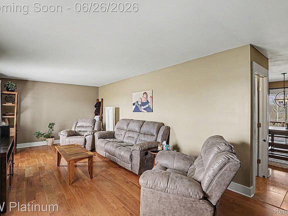 5th image of 5419 Brown Rd