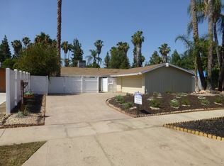 19747 Friar St, Woodland Hills, CA 91367