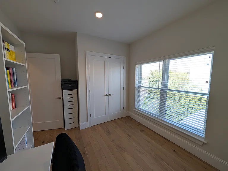 27 Ward St #302 — Photo 23
