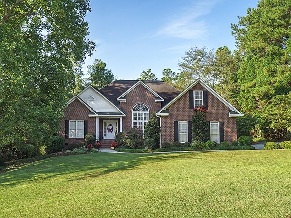 2nd image of 117 Aberdeen Dr