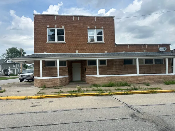 601 17th Ave Unit 4, East Moline, IL 61244