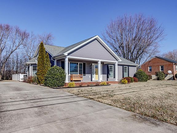 4th image of 1113 Glenfield Dr