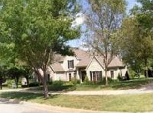 1235 Columbine Cir, Salina, KS 67401