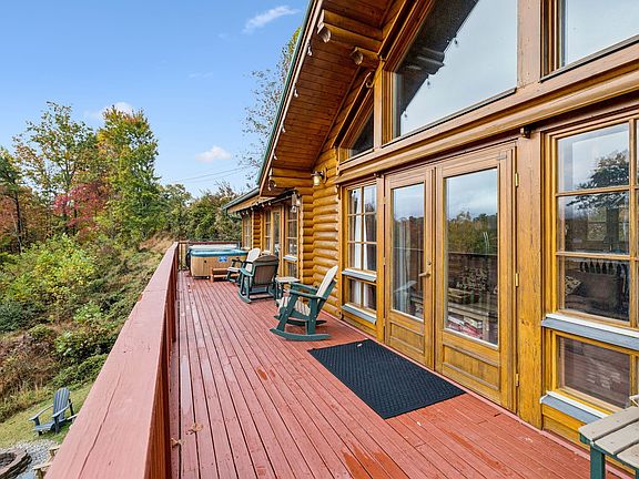 3rd image of 630 Big Bear Ridge Rd