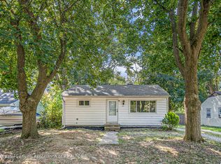1311 Warwick Dr, Lansing, MI 48910