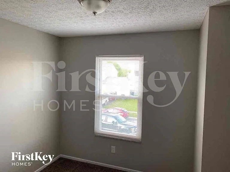 7272 Moonbay Ct — Photo 5