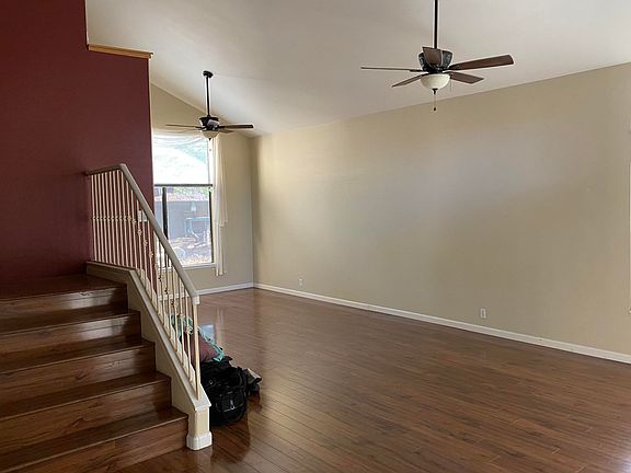 3rd image of 3846 E Isabella Ave