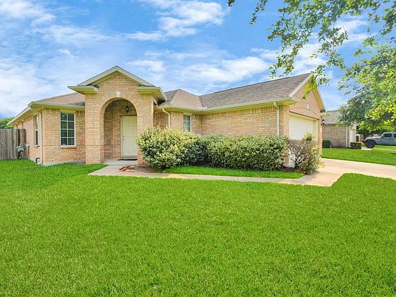 2nd image of 3510 Naples Point Ln