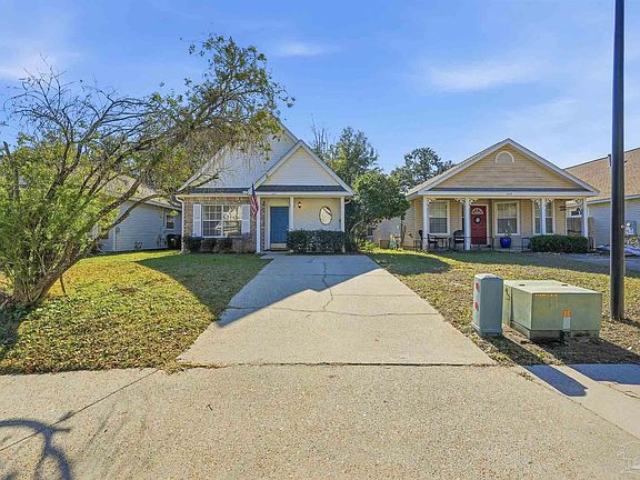 2nd image of 211 Wildflower Ln
