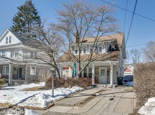 8218 Cadwalader Ave, Elkins Park, PA 19027