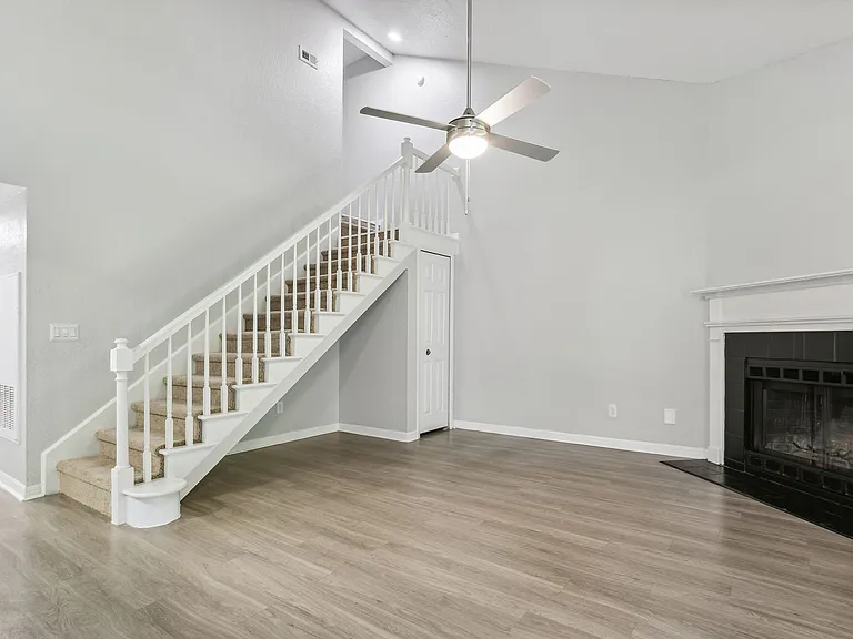 Peninsula at Northwood — Photo 10