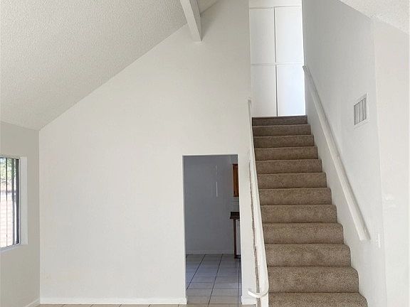 5th image of 4461 Buena Vista Dr