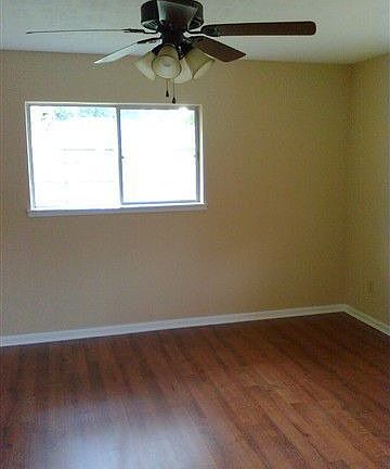 5th image of 919 N 30th St