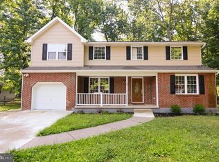 29 Ranoldo Ter, Cherry Hill, NJ 08034