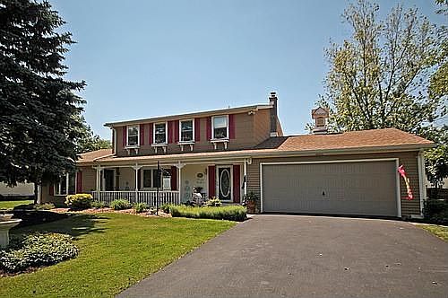 1st image of 35 Sleepy Hollow Ln