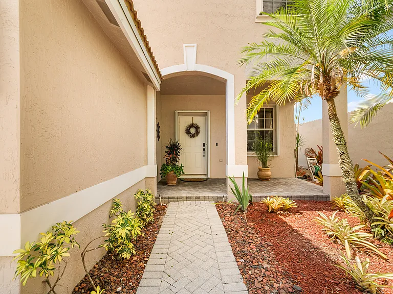 5106 Heron Ct — Photo 39