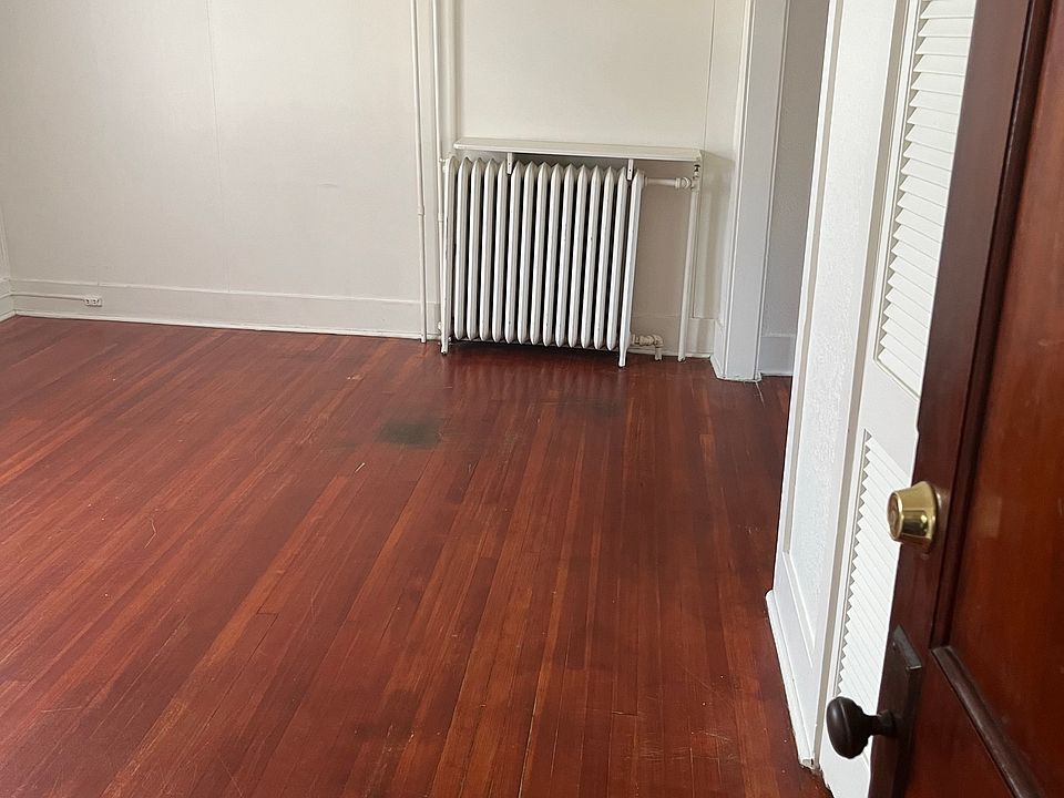1st image of 604 6th Ave #9