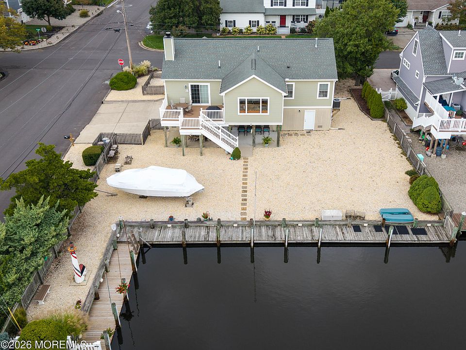 1st image of 1750 Bay Boulevard