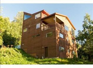 16846 Feodosia Dr, Anchorage, AK 99516