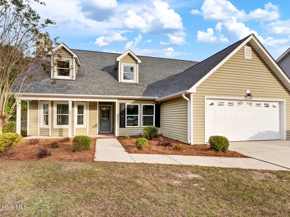 10 Bay Drive, Sneads Ferry, NC 28460