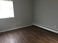 Maple Eastlake Apartments — Photo 35