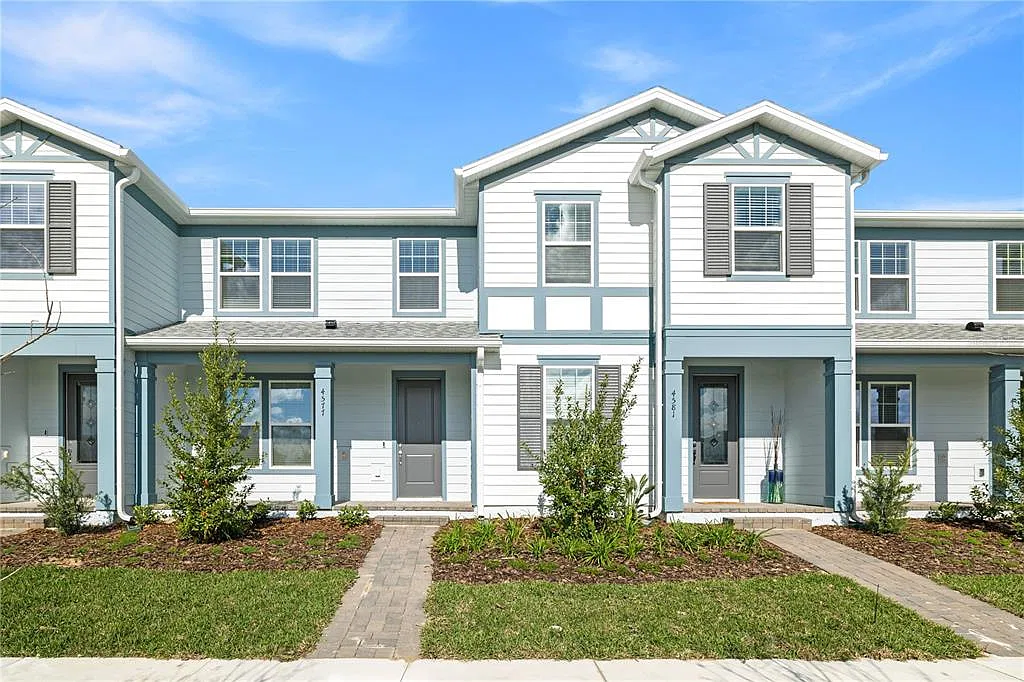 3 bed, 2.5 bath, 1652 sqft, $2,500 — Photo 1