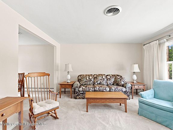 5th image of 120 Altamont Drive