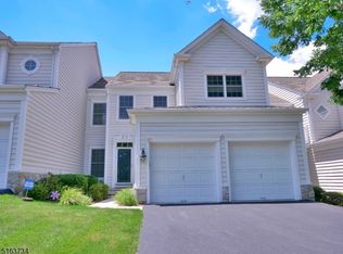 180 Hickory Hill Blvd, Totowa, NJ 07512