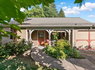 2592 Merriman Rd, Medford, OR 97501