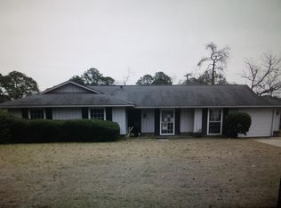 4 Tavern Cir, Savannah, GA 31419