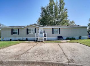 412 Clare Ctr, McPherson, KS 67460