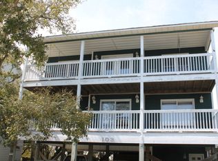 103 N Harbor Dr, Surf City, NC 28445
