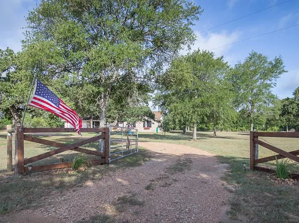 3278 County Road 205, Giddings, TX 78942
