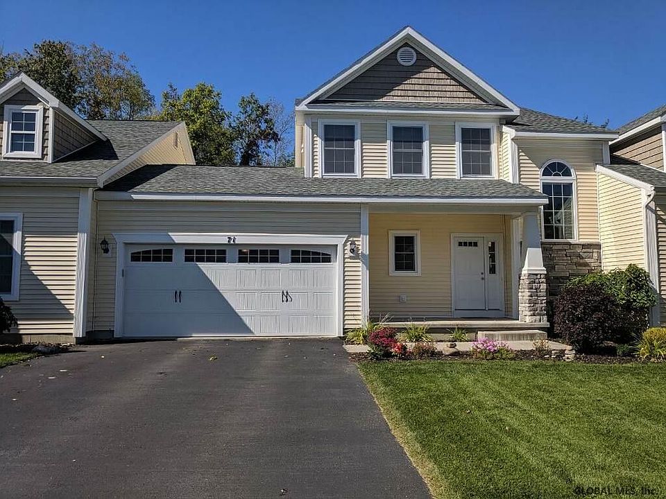1st image of 71 Lancaster Ct