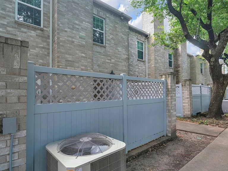 6000 Reims Rd #4103 — Photo 2