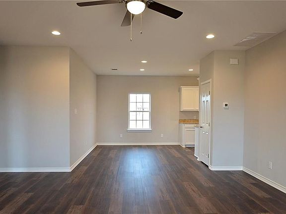 2nd image of 3805 Dove Meadows Ln