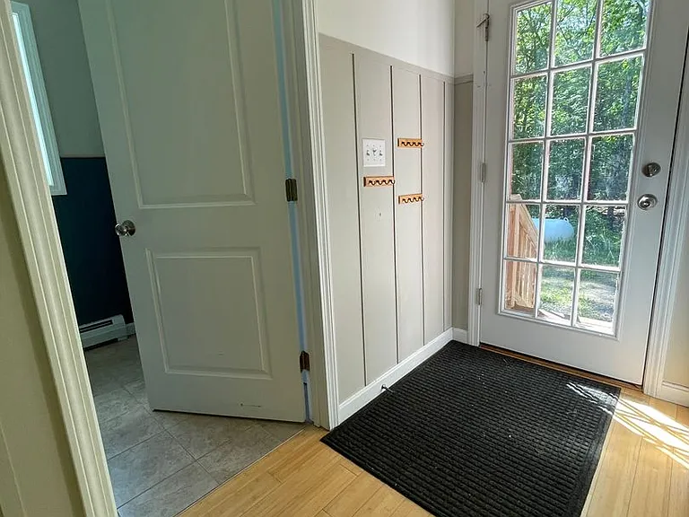 7 Browns Freehold — Photo 20