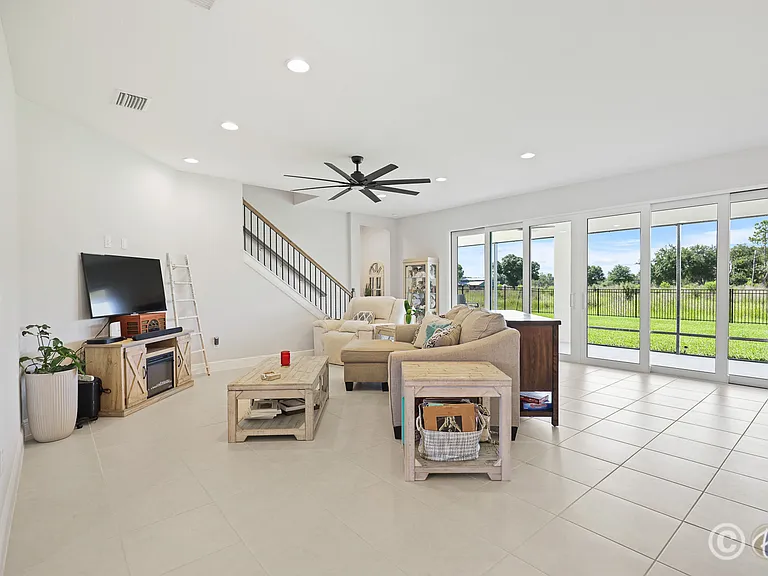 13180 Wellspring Dr — Photo 3